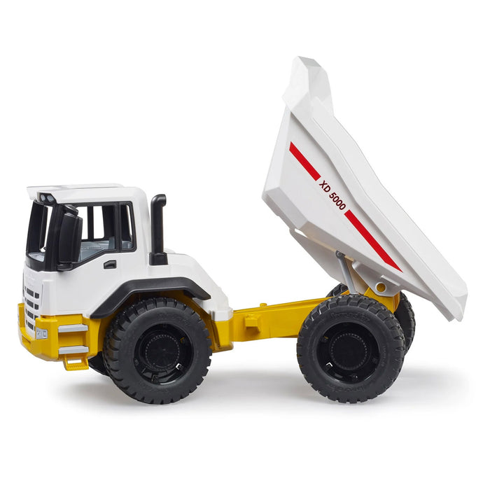 1/16 XD 5000 Dump Truck by Bruder