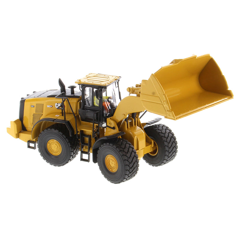 1/50 CAT 982 XE Wheel Loader, High Line Series
