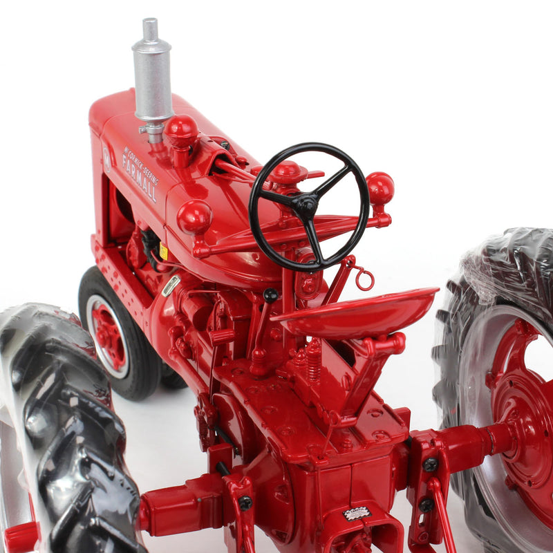 1/16 Original 1939 IH Farmall M Tractor, Precision Series #7 by ERTL