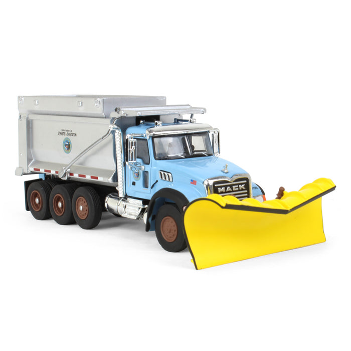 (B&D) 1/64 2019 Mack Granite Dump Truck with Snow Plow & Salt Spreader, SD Trucks Series 17 - Damaged Item