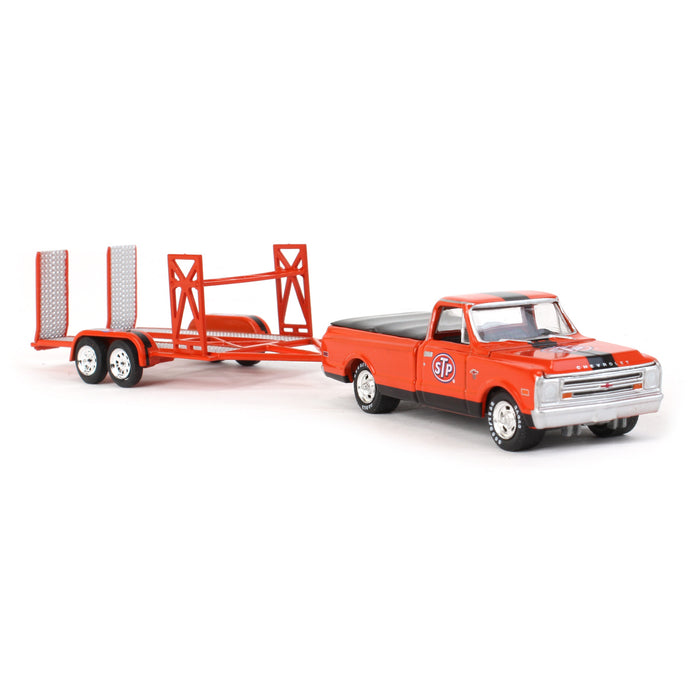 1/64 1968 Chevrolet C-10 STP with Tandem Car Trailer, Hitch & Tow Series 26