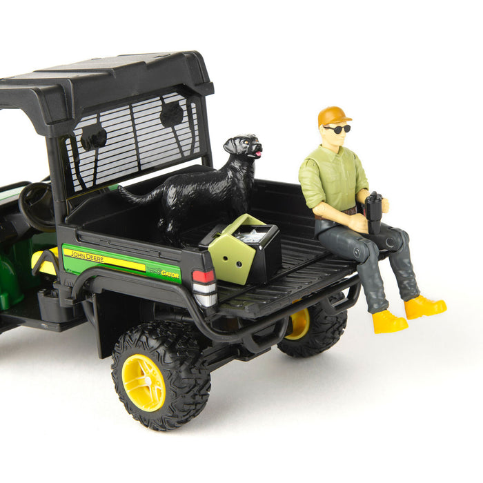 1/16 Big Farm John Deere Gator Outdoor Adventure Set