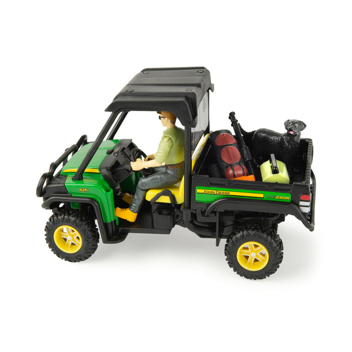 1/16 Big Farm John Deere Gator Outdoor Adventure Set