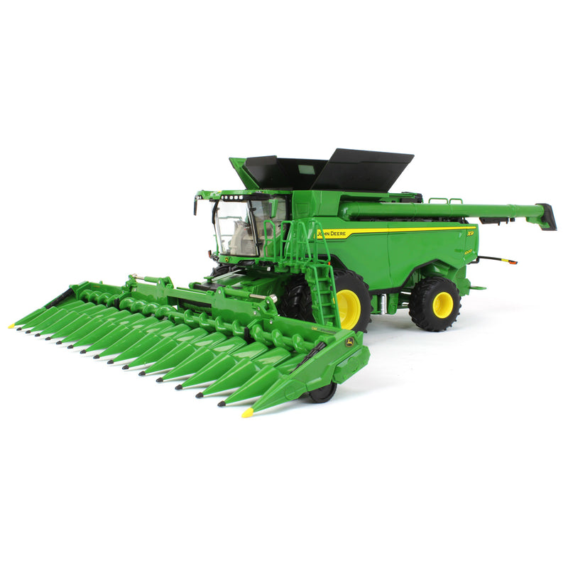 1/32 John Deere X9 1000 Combine with Corn Head & Draper Head, ERTL Prestige Collection