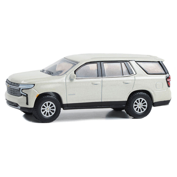 1/64 2023 Chevrolet Tahoe Premier, Iridescent Pearl Tricoat, Showroom Floor Series 4