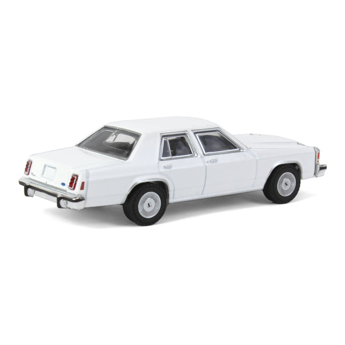1/64 1980-91 Ford LTD Crown Victoria, Blank White, Hot Pursuit