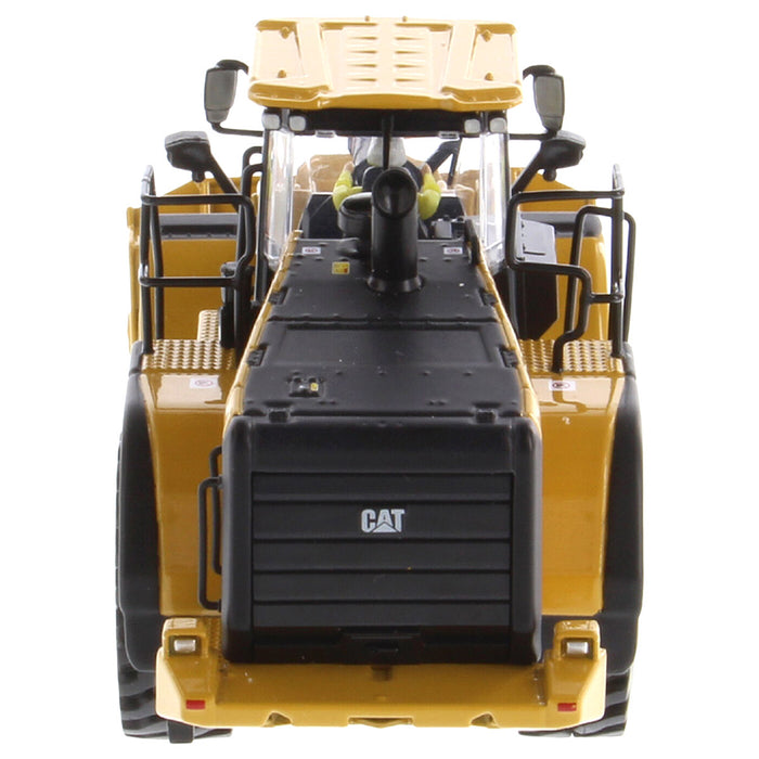 1/50 CAT 966 GC Wheel Loader