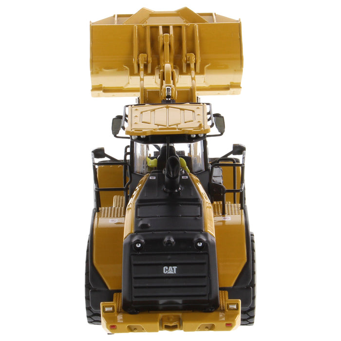 1/50 CAT 972 XE Wheel Loader