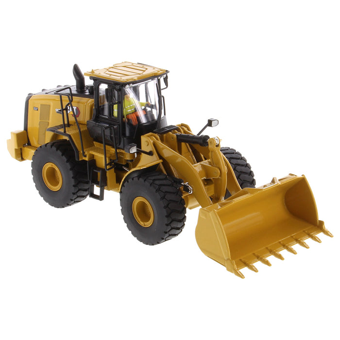 1/50 CAT 966 Wheel Loader