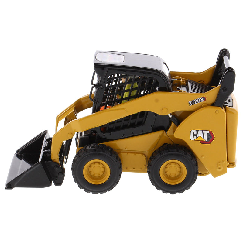 1/32 CAT 272D3 Skid Steer Loader w/ Bucket, Fork and Grapple Tools