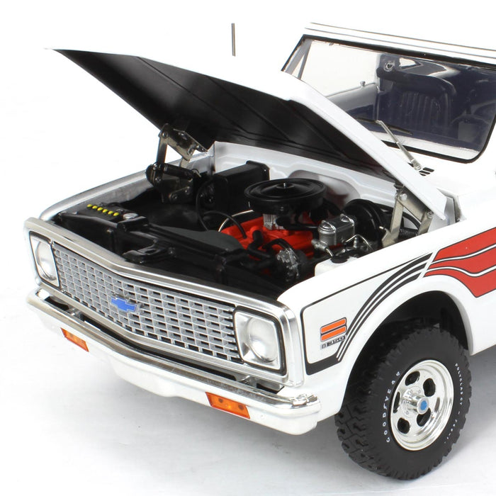 1/18 1972 Chevrolet K5 Blazer Feathers Edition by ACME Diecast