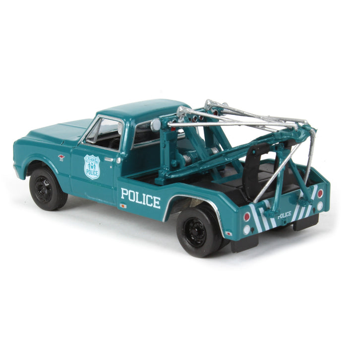 1/64 1967 Chevrolet C-30 Wrecker, NYPD, Dually Drivers 12