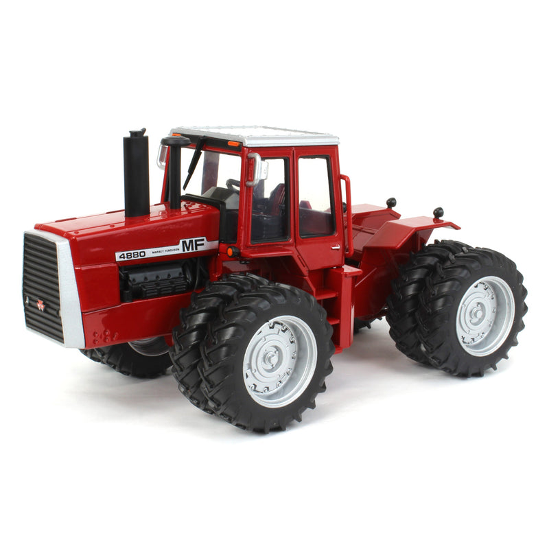 (B&D) 1/32 Massey Ferguson 4880 4WD Tractor, ERTL Prestige Collection - Damaged Box