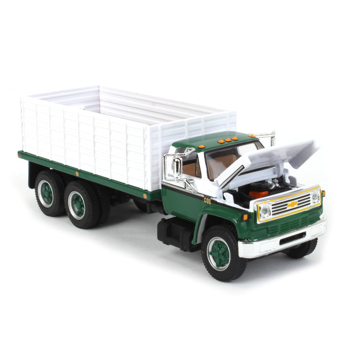 1/64 Green/White 1970s Chevrolet C65 Grain Truck, DCP by First Gear