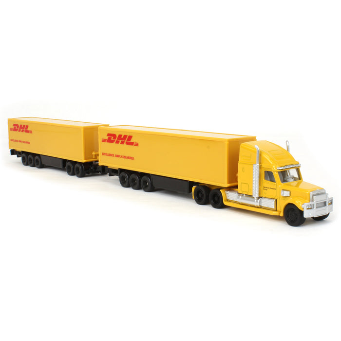 1/87 DHL Freightliner Road Train