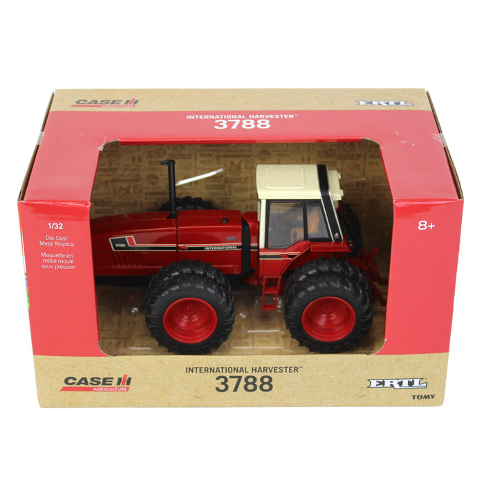 1/32 International Harvester 3788 2+2 with Front & Rear Duals