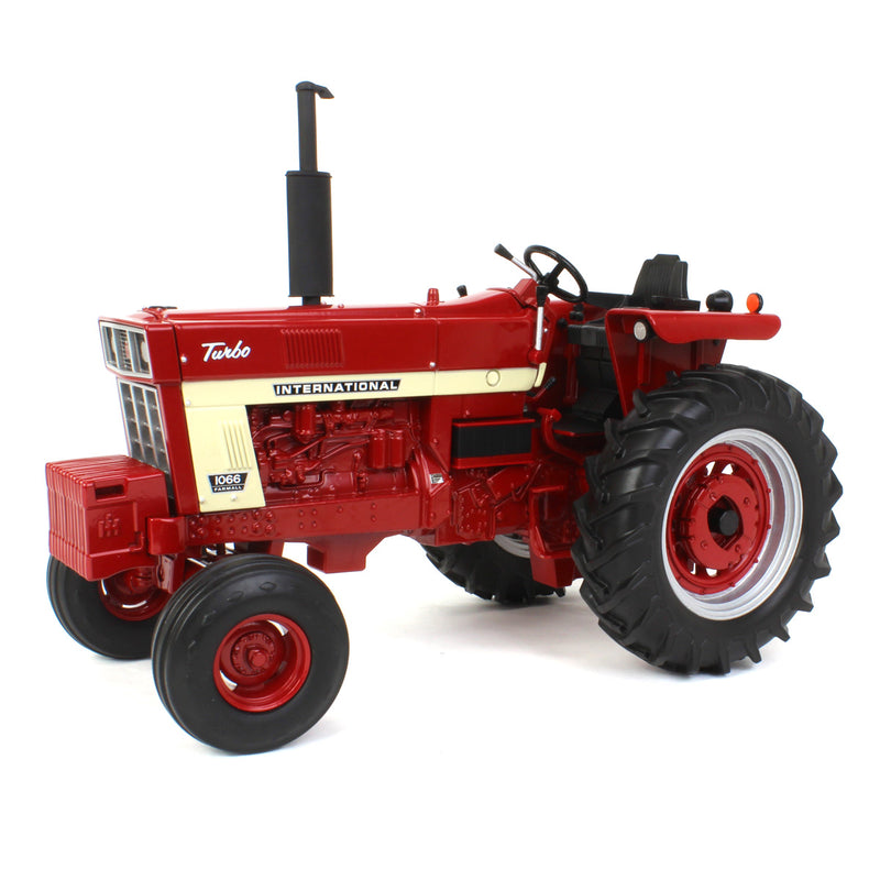 1/16 IH Farmall 1066, Farmall 100th Anniversary Limited Edition