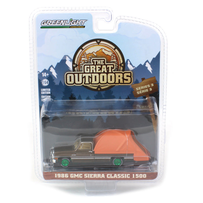 Green Machine ~ 1/64 1986 GMC Sierra Classic 1500 with Truck Bed Tent, The Great Outdoors Series 3