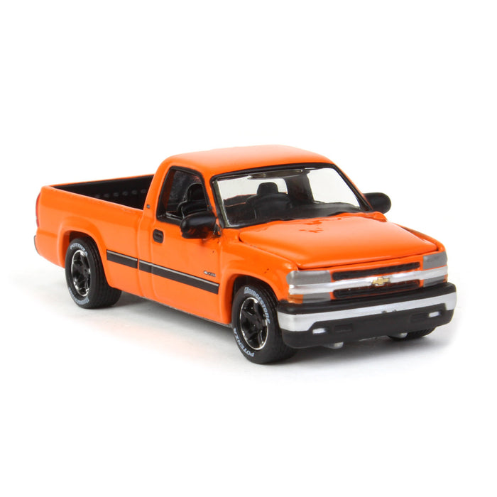 1/64 Johnny Lightning Classic Gold 2022 Release 3A - 2002 Chevrolet Silverado, Tangler Orange