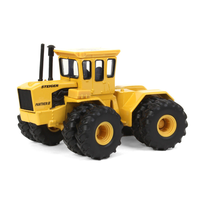 Industrial Chase Set ~ 1/64 IH & Case IH 4WD Tractor Set, Toy Tractor Times 40th Anniversary