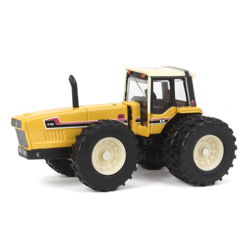 Industrial Chase Set ~ 1/64 IH & Case IH 4WD Tractor Set, Toy Tractor Times 40th Anniversary