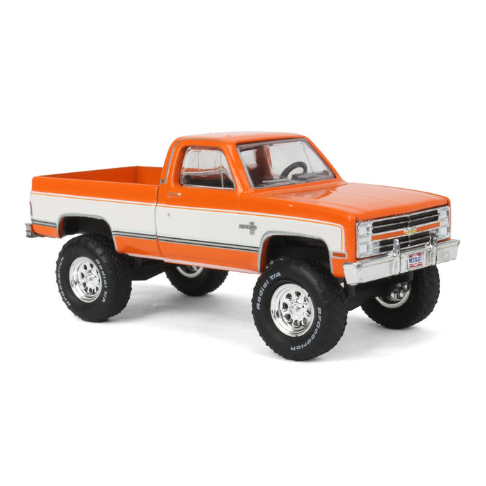 1/64 1986 Chevrolet Silverado 4x4 Regular Cab Short Bed Pickup Truck, Midwest Diecast Exclusive