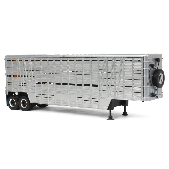 1/64 Silver Wilson Tandem-Axle 40ft Vintage Livestock Trailer with Black Rims