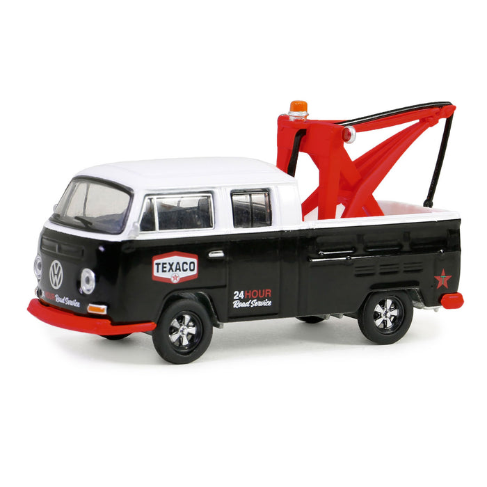 1/64 1973 Volkswagen Double Cab Pickup with Drop-In Tow Hook, Blue Collar Series 13