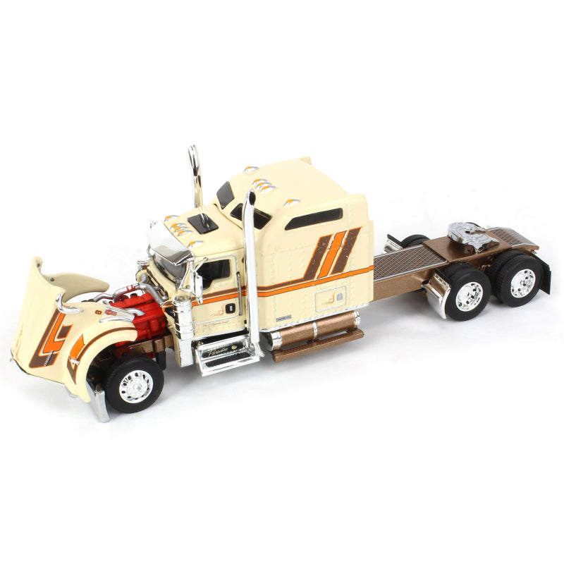 1/64 Kenworth W900L Semi Truck with Wilson Silverstar Livestock Trailer, Big Rigs #13: Paradise Trucking, DCP by First Gear