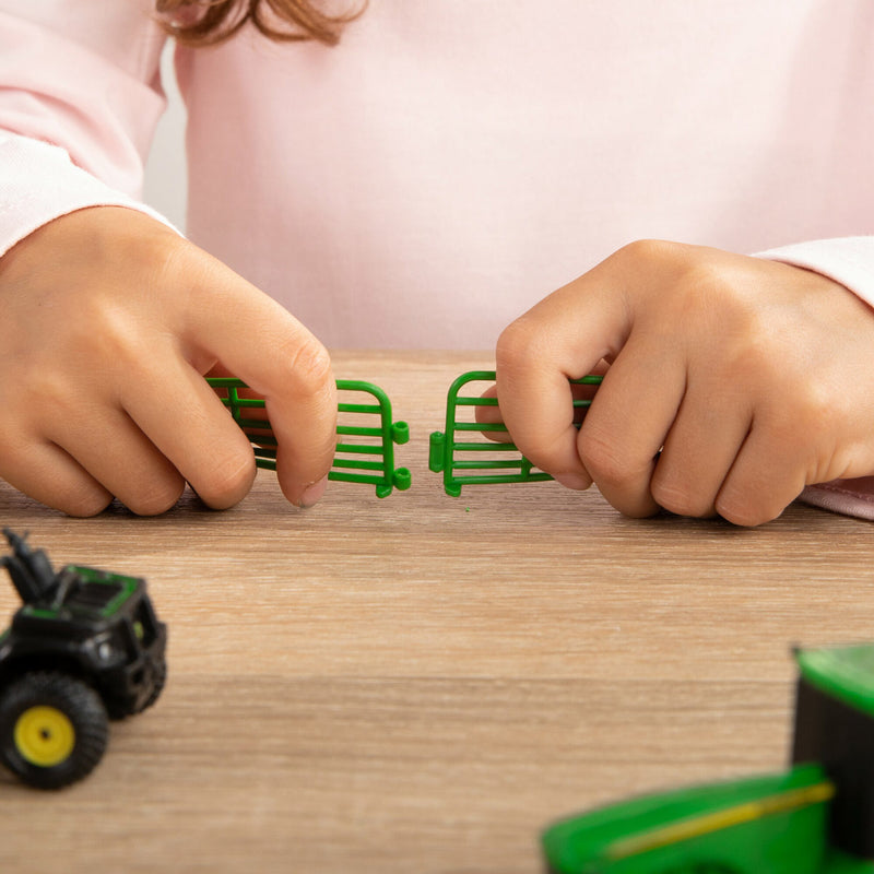 Approx. 1/64 John Deere 20 Piece Farm Set with Tractors, Pickup Trucks & More