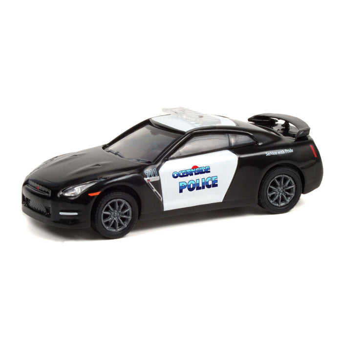 1/64 2015 Nissan GT-R Oceanside, California Police, Hot Pursuit Series 38