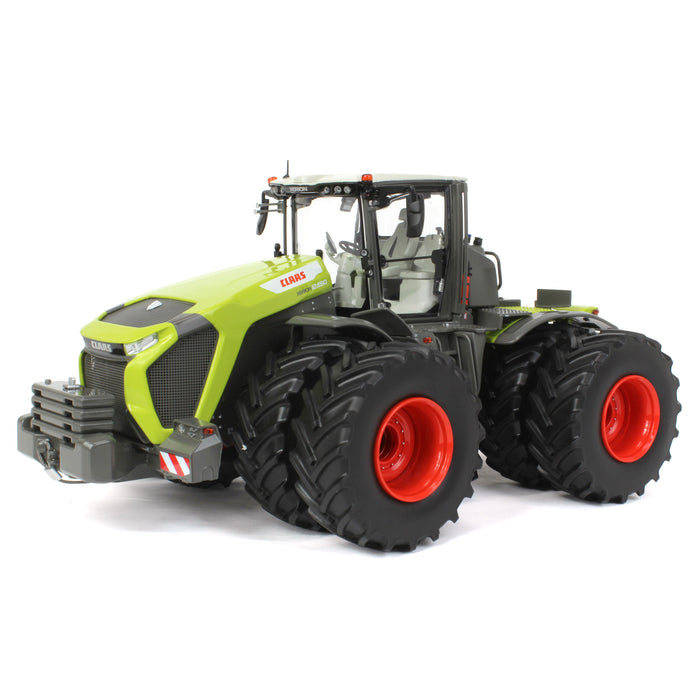 (B&D) 1/32 Claas Xerion 12.650 with Front & Rear Duals - Damaged Item