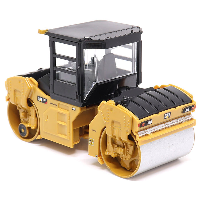 1/64 Caterpillar CB-13 Tandem Vibratory Roller with Enclosed Cab