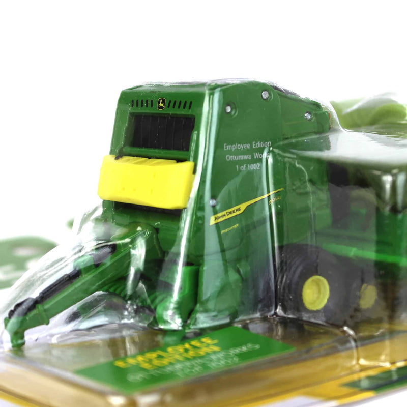 Ottumwa Works Employee Edition ~ 1/64 John Deere 561R Round Baler with 6 Bales, 1 of 1002