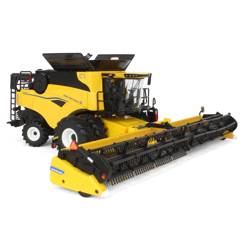(B&D) 1/32 New Holland CR9.90 Combine with Corn Head & Grain Head, ERTL Prestige Collection - Damaged Box