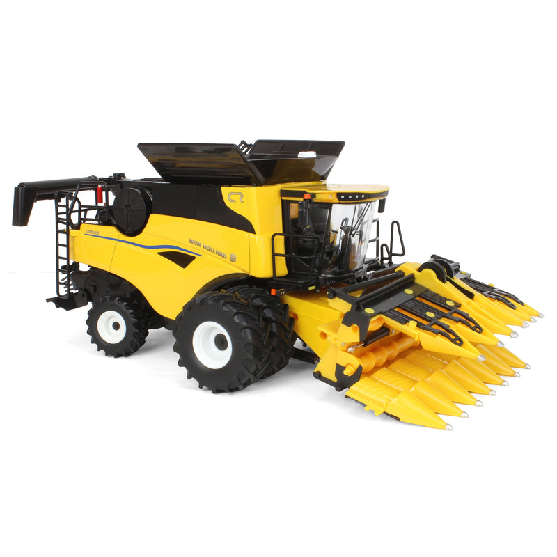 (B&D) 1/32 New Holland CR9.90 Combine with Corn Head & Grain Head, ERTL Prestige Collection - Damaged Box