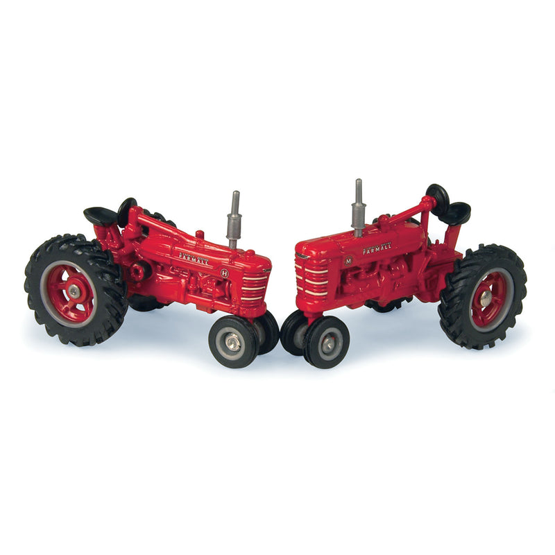 1/64 International Harvester Farmall H & M Set, 1st Edition