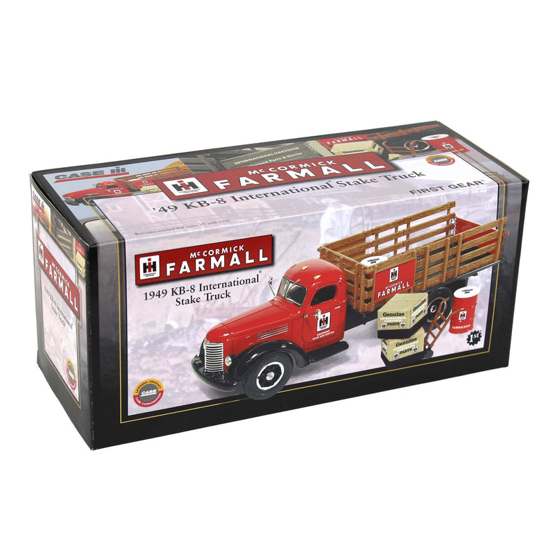 1/34 McCormick Farmall 1949 KB-8 International Stake Truck by First Gear