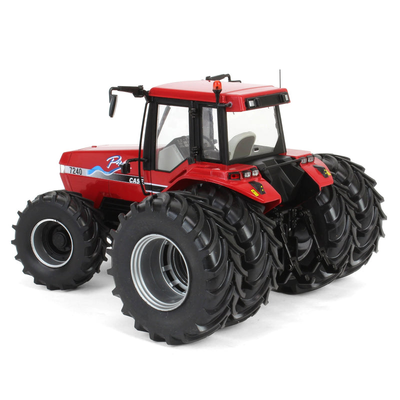 1/32 Case IH 7240 Magnum Pro Tractor with Front & Rear Duals