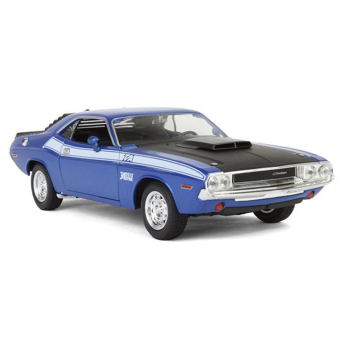 1/24 Blue 1970 Dodge Challenger T/A 340 Six Pak Car by First Gear