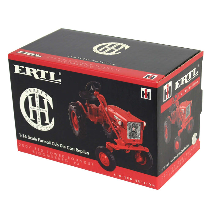 1/16 Collector Edition IH Farmall Cub w/ IHC Log, 2007 Red Power Round Up