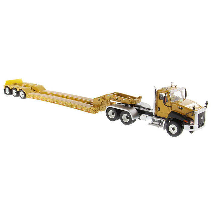 1/50 Caterpillar CT660 Highway Truck with Lowboy Trailer