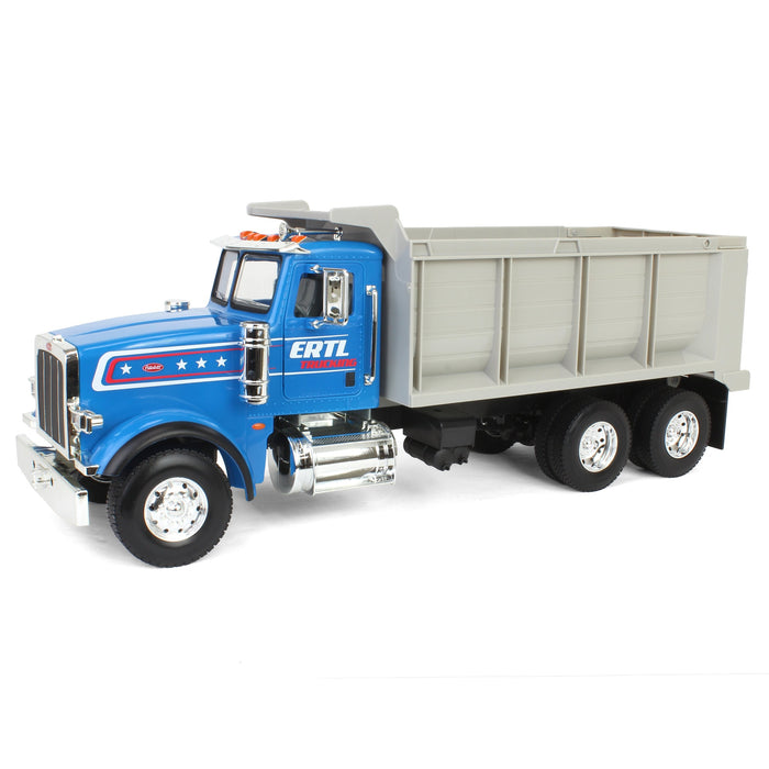 1/16 ERTL Big Farm Blue Peterbilt Model 367 Dump Truck