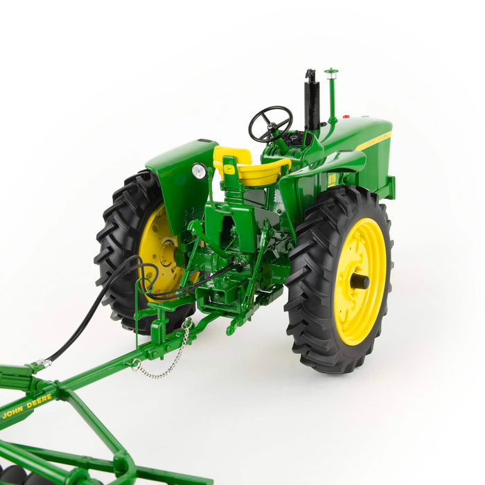 (B&D) 1/16 John Deere 3010 Diesel with RW Disk, ERTL Precision Heritage Series - Damaged Box