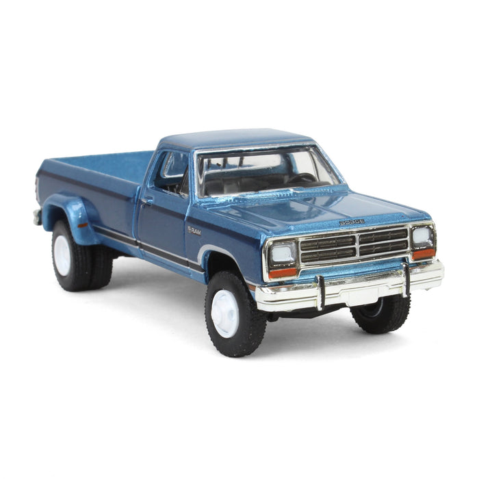 1/64 1989 Dodge Ram D-350, Twilight Blue Metallic & Ice Blue Metallic, Dually Drivers Series 14