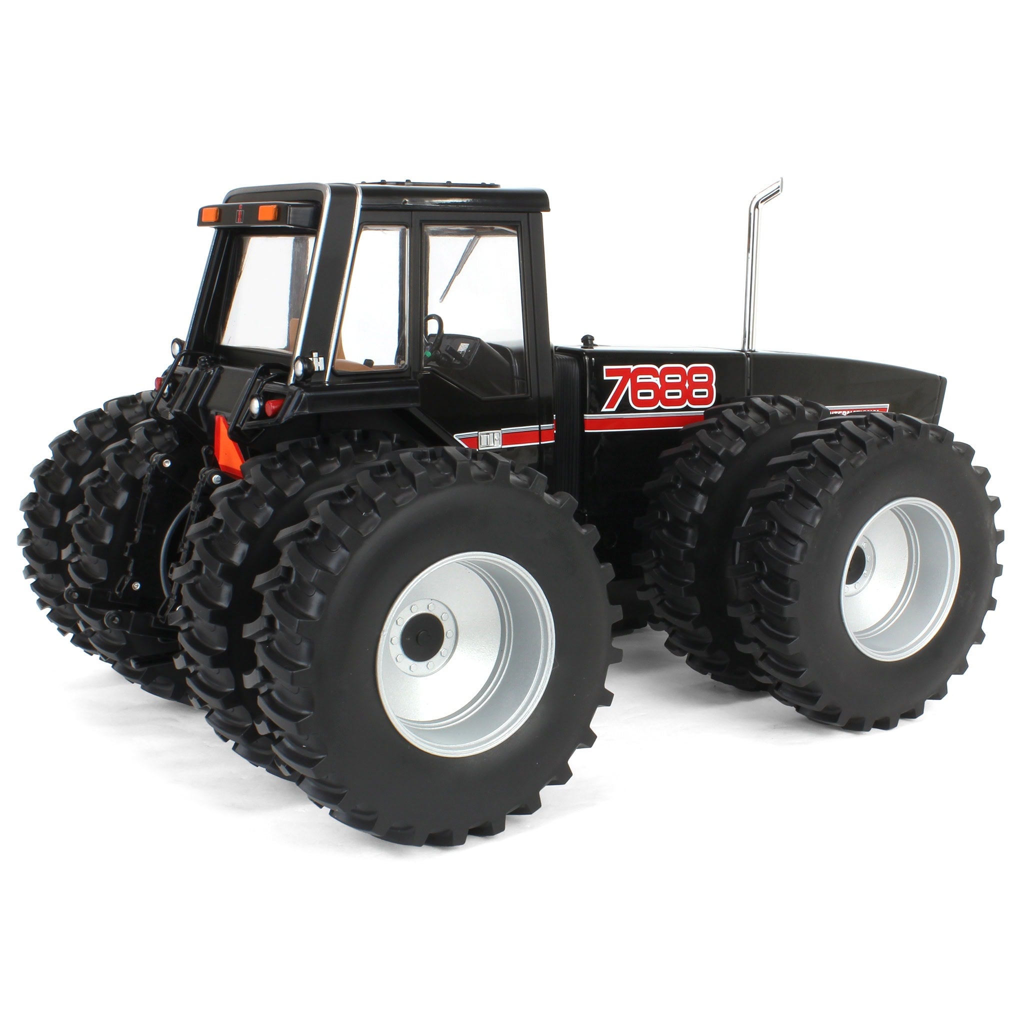 Black Chase Unit ~ 1/16 International Harvester 7688 Super 70