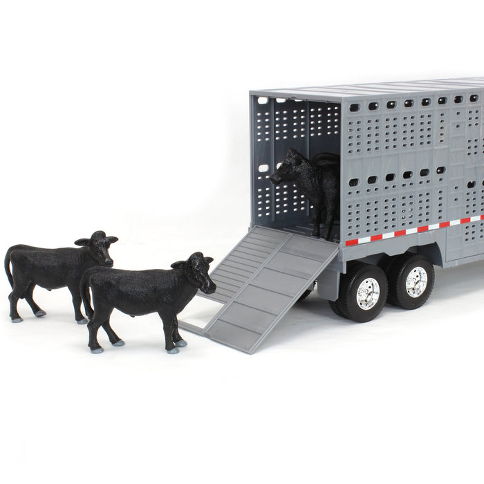 (B&D) 1/16 Big Farm Peterbilt 367 Semi with Livestock Trailer and 4 Cows - Damaged Box