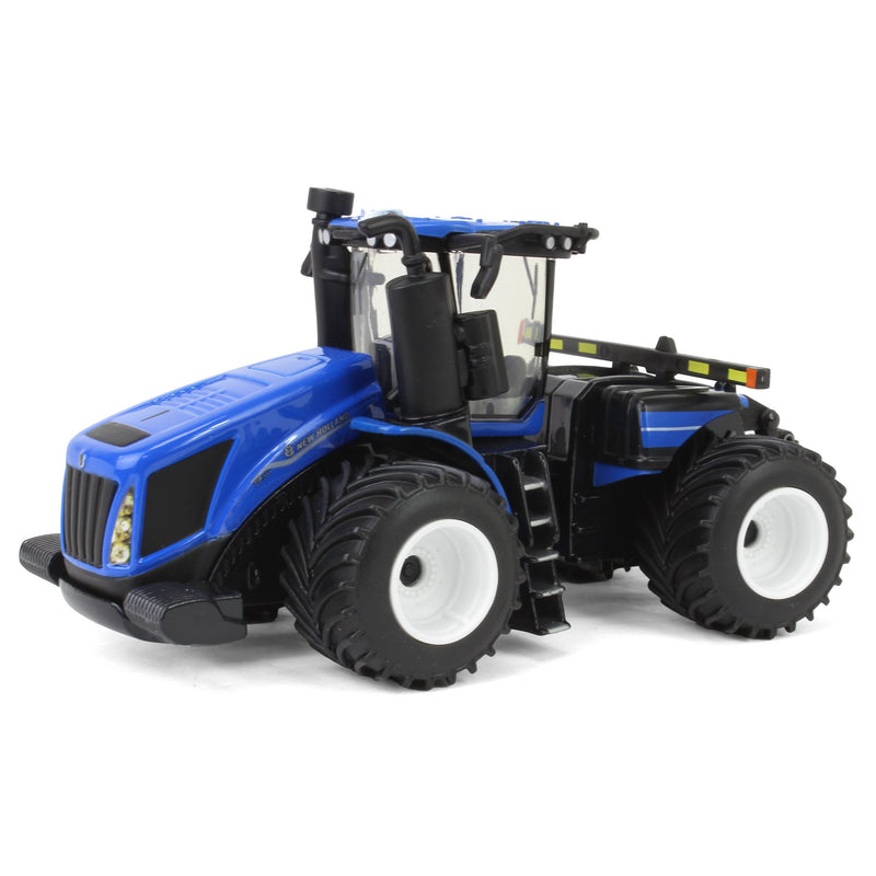 (B&D) 1/64 New Holland T9.700 Tractor with PLM Intelligence & Large LSW Tires, ERTL Prestige Collection - Damaged Box