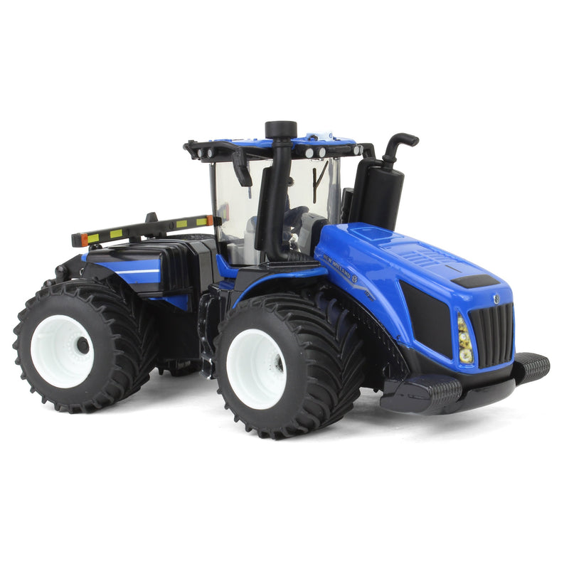 (B&D) 1/64 New Holland T9.700 Tractor with PLM Intelligence & Large LSW Tires, ERTL Prestige Collection - Damaged Box
