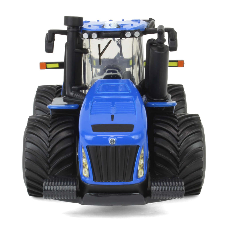 (B&D) 1/64 New Holland T9.700 Tractor with PLM Intelligence & Large LSW Tires, ERTL Prestige Collection - Damaged Box